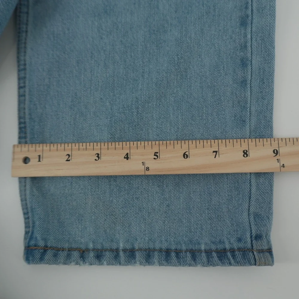 Levi's 550 Relaxed Fit Jeans Mens W34 L36 Light Wash Blue Tapered Leg Denim